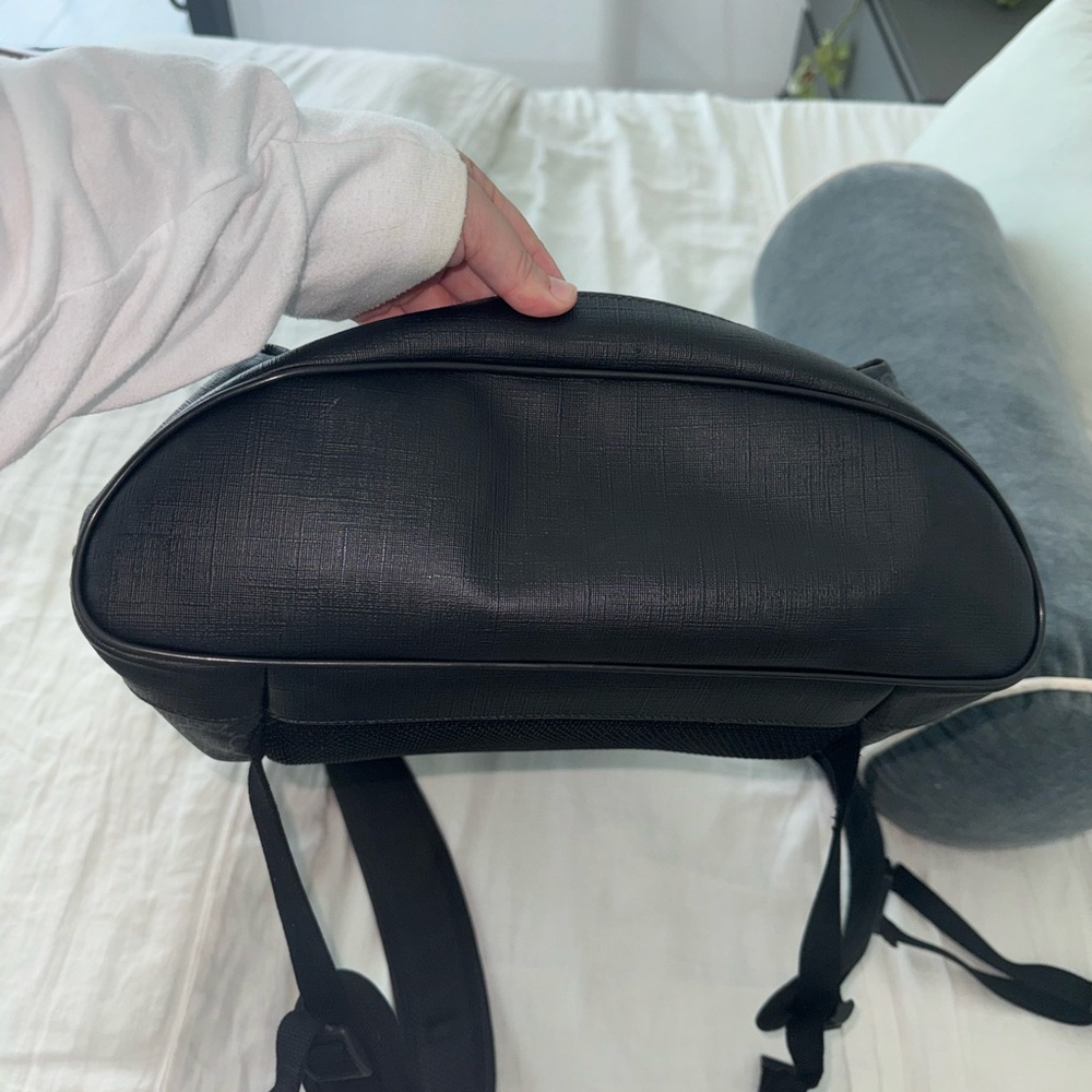 GUCCI men’s back pack. Model GG black backpack. - Picture 3 of 10